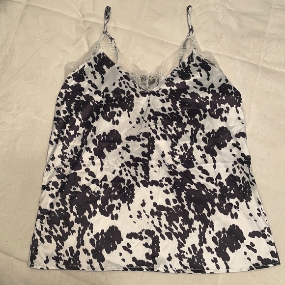 Cow print lace tank top - Picture 1 of 1